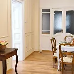Apo - Center By Flat Manаger Appartement Varna
