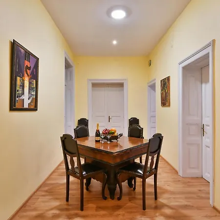 Apartment Apo - Center Varna