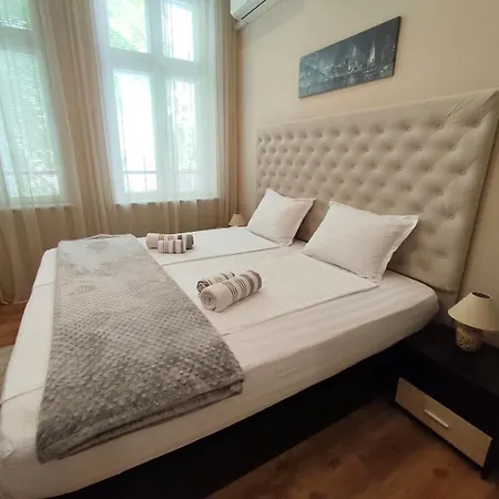 Apo - Center By Flat Manаger Apartment Varna