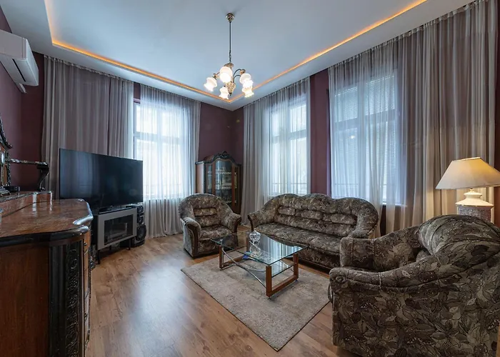 Apo - Center By Flat Manаger * Varna